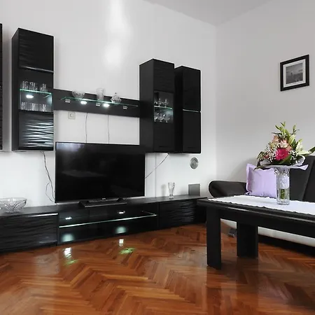 Διαμέρισμα Marini Τρογκίρ