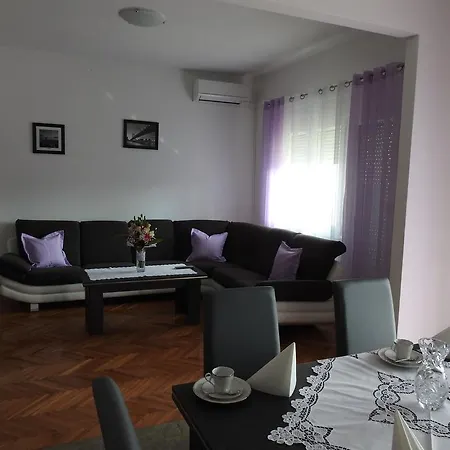 Apartment Marini