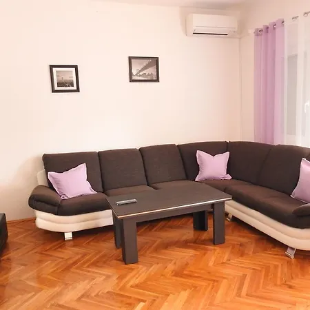 Marini Apartment *