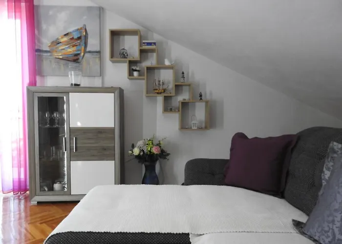 Marini Apartment *
