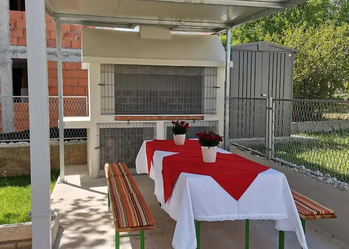 Apartment Marini *